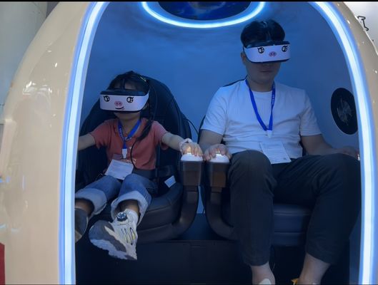 محاكي سينما الواقع الافتراضي (VR) بكبسولة فضاء ممتعة بجلستين | كبسولة دوارة حصرية 360 درجة، تحكم بشاشة مزدوجة، أكثر من 20 لعبة خاصة، نظارات DPVR وتأثيرات متعددة - الشركة المصنعة SKYFUN